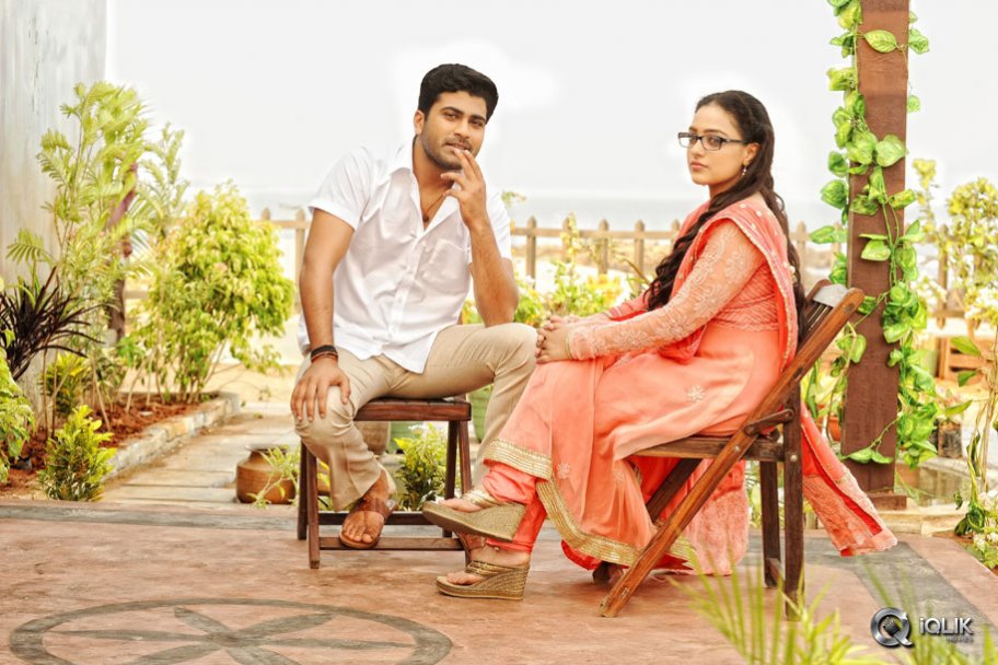 Malli Malli Idi Rani Roju